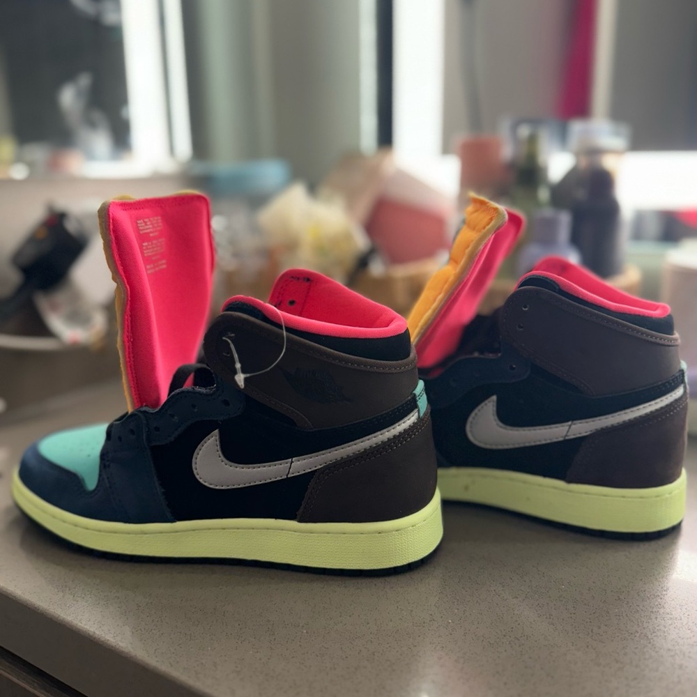 Nike air jordan size 5.5